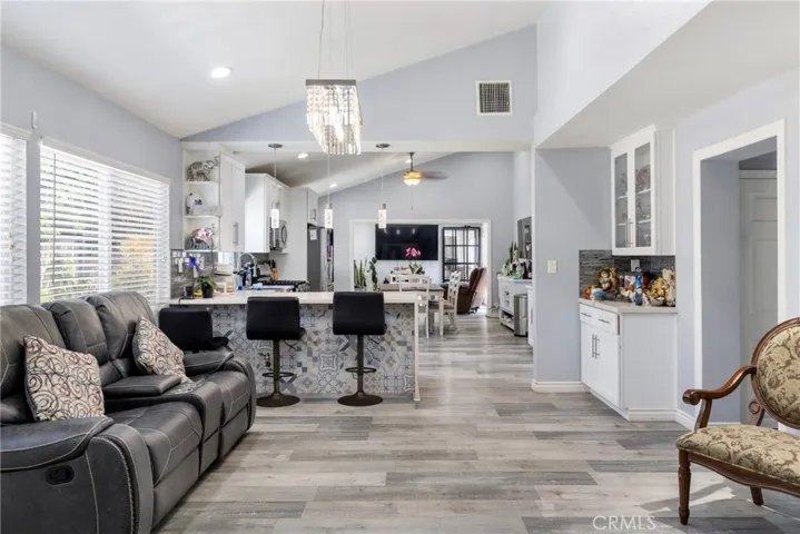 2078 N Swindon, Simi Valley, California 93063