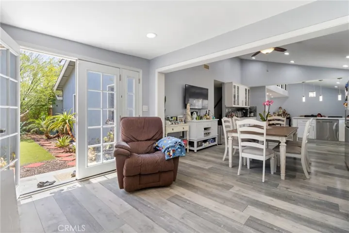 2078 N Swindon, Simi Valley, California 93063