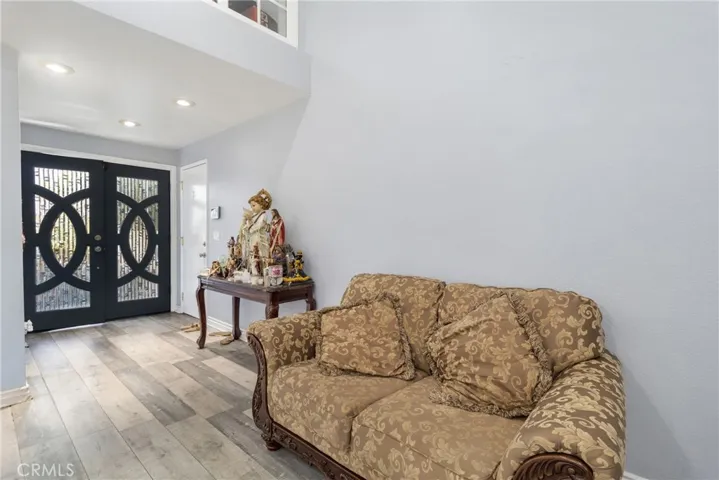 2078 N Swindon, Simi Valley, California 93063