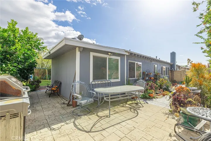 2078 N Swindon, Simi Valley, California 93063