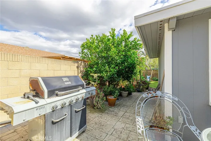 2078 N Swindon, Simi Valley, California 93063