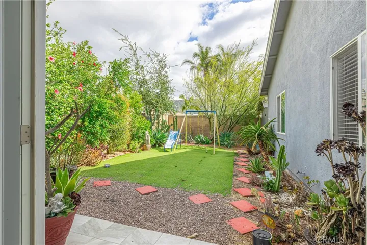 2078 N Swindon, Simi Valley, California 93063