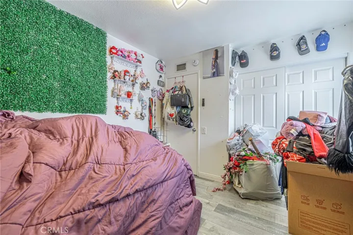 2078 N Swindon, Simi Valley, California 93063