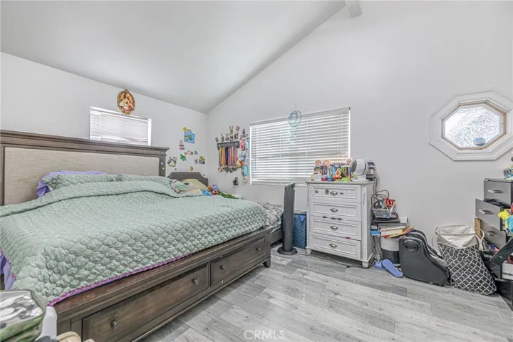 2078 N Swindon, Simi Valley, California 93063