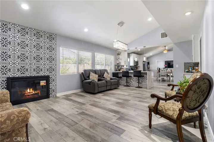 2078 N Swindon, Simi Valley, California 93063