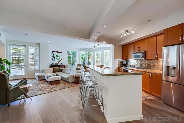 5440 La Jolla E106, La Jolla, California 92037