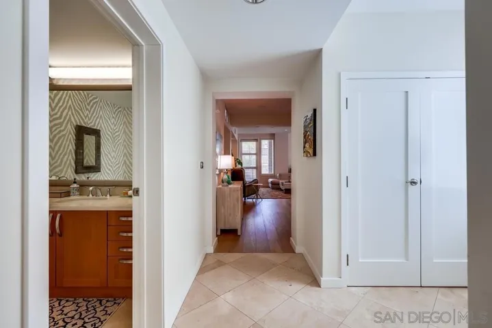 5440 La Jolla E106, La Jolla, California 92037