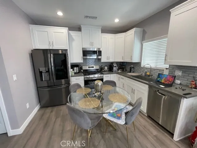 10802 Crockett Street, Sun Valley, California 91352