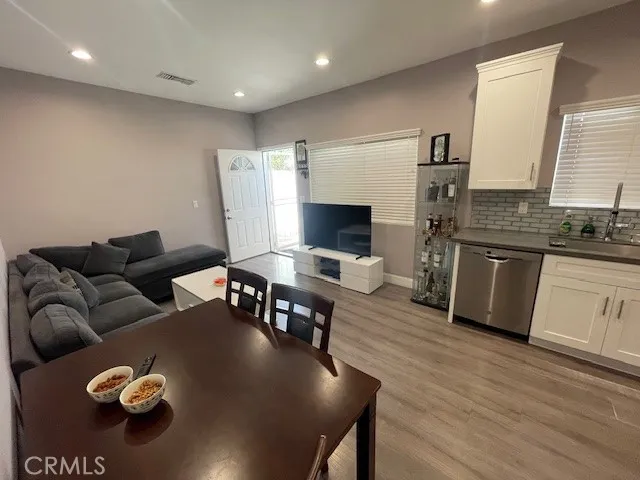 10802 Crockett Street, Sun Valley, California 91352