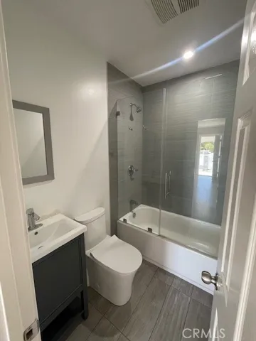 10802 Crockett Street, Sun Valley, California 91352