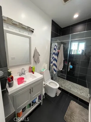 10802 Crockett Street, Sun Valley, California 91352