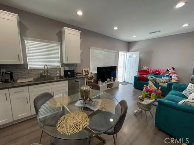 10802 Crockett Street, Sun Valley, California 91352
