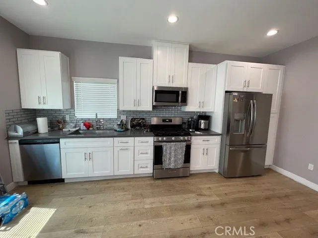 10802 Crockett Street, Sun Valley, California 91352