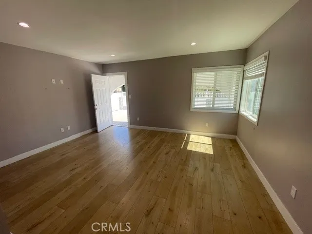 10802 Crockett Street, Sun Valley, California 91352