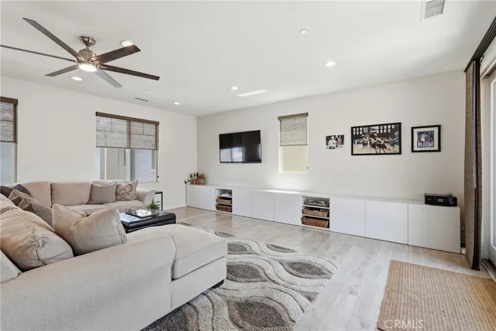 5573 Palm Drive, Hawthorne, California 90250