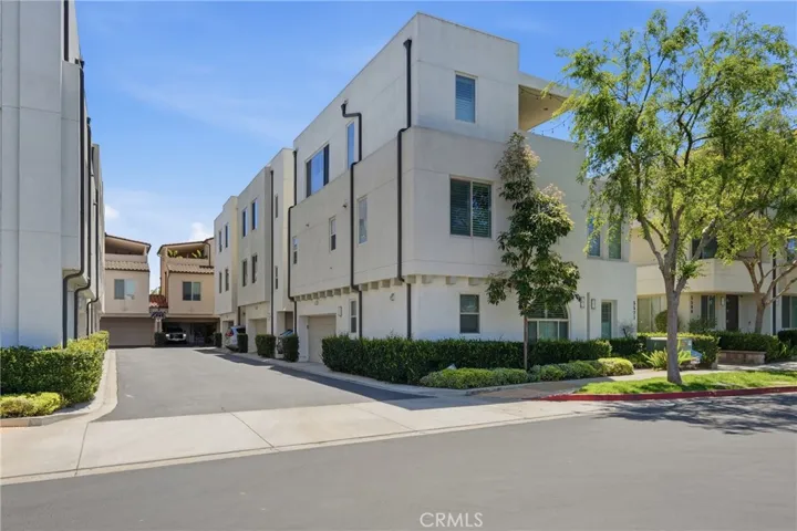 5573 Palm Drive, Hawthorne, California 90250