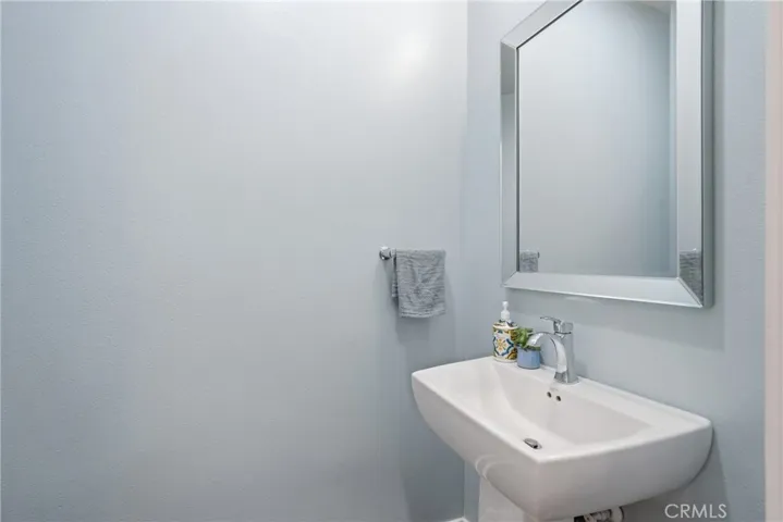 5573 Palm Drive, Hawthorne, California 90250