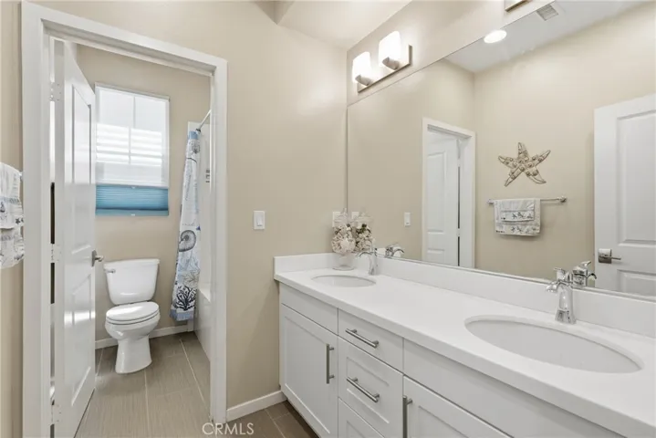 5573 Palm Drive, Hawthorne, California 90250