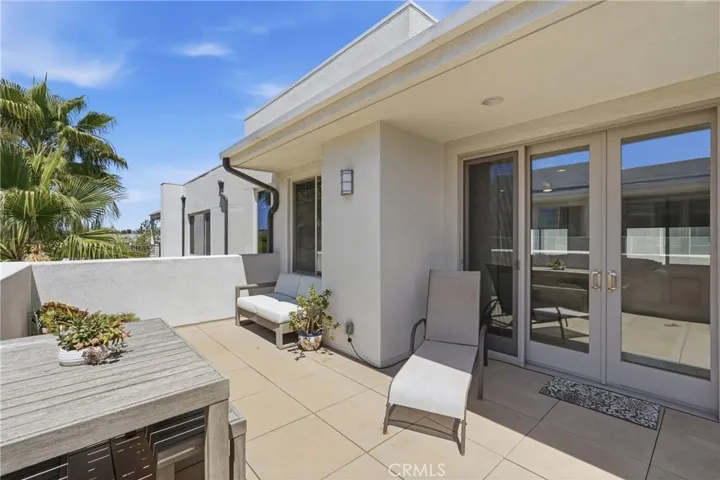 5573 Palm Drive, Hawthorne, California 90250