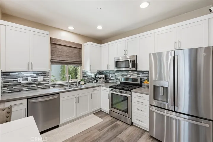 5573 Palm Drive, Hawthorne, California 90250