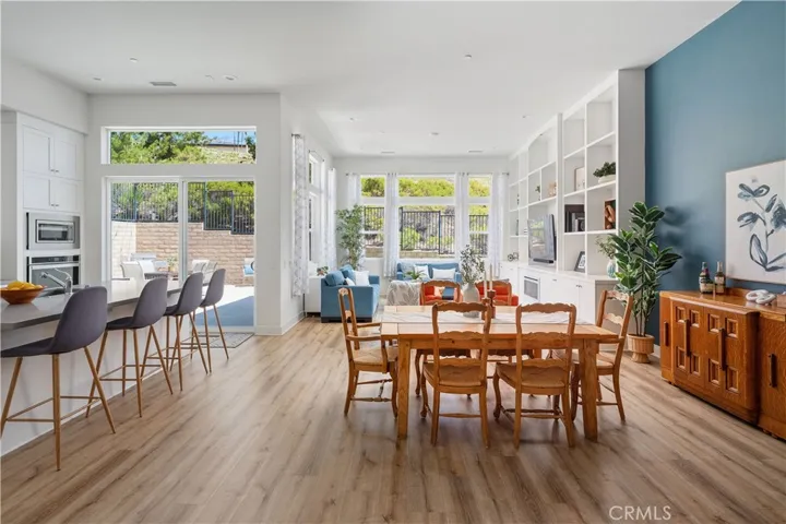 19045 Martino Court, Saugus, California 91350