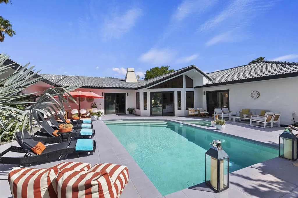 067_Backyard