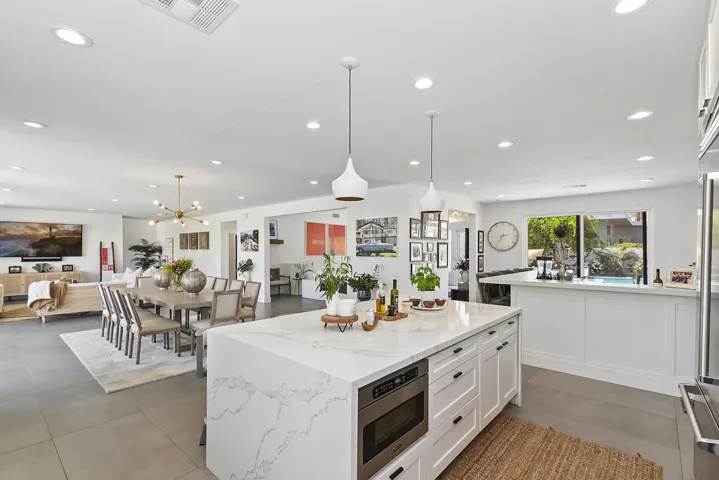023_Kitchen