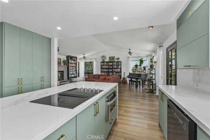 27830 Hemet Street, Hemet, California 92544