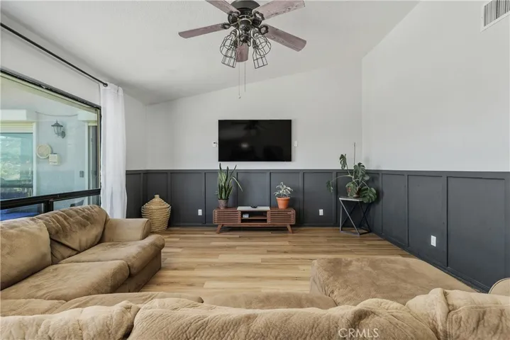27830 Hemet Street, Hemet, California 92544