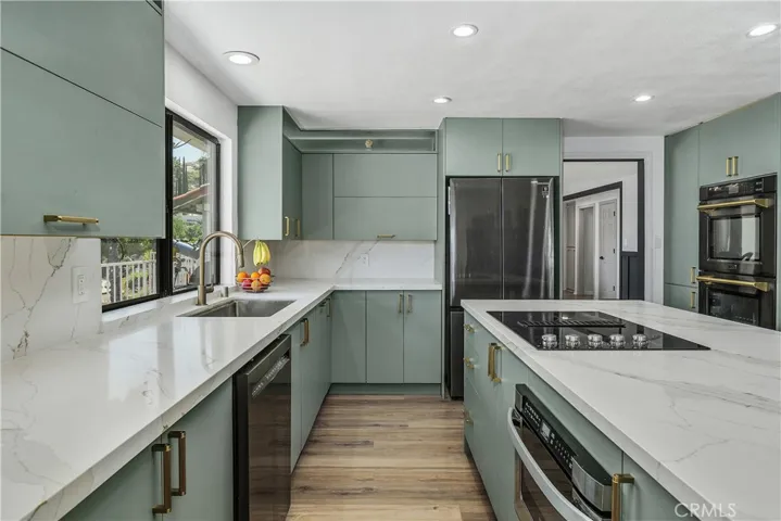 27830 Hemet Street, Hemet, California 92544