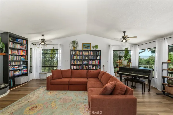27830 Hemet Street, Hemet, California 92544