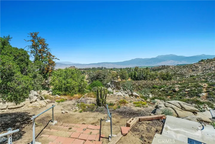 27830 Hemet Street, Hemet, California 92544
