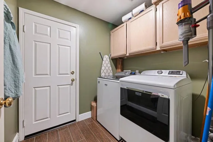Laundry Room (4)