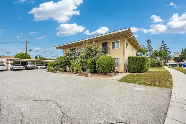 2040 Sierra Leone, Rowland Heights, California 91748