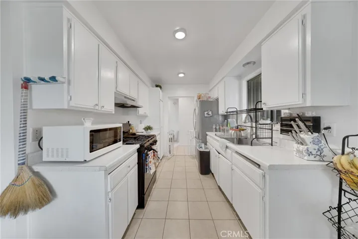 2040 Sierra Leone, Rowland Heights, California 91748