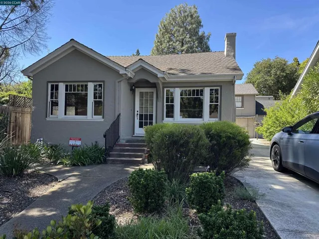 1272 Pine St, Palo Alto, California 94301
