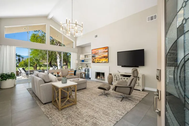 20-web-or-mls-JBCosta_OPMG_0426_020
