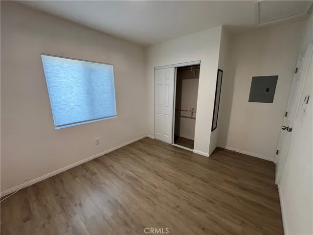 Unit #3 - 1 bed/1 bath