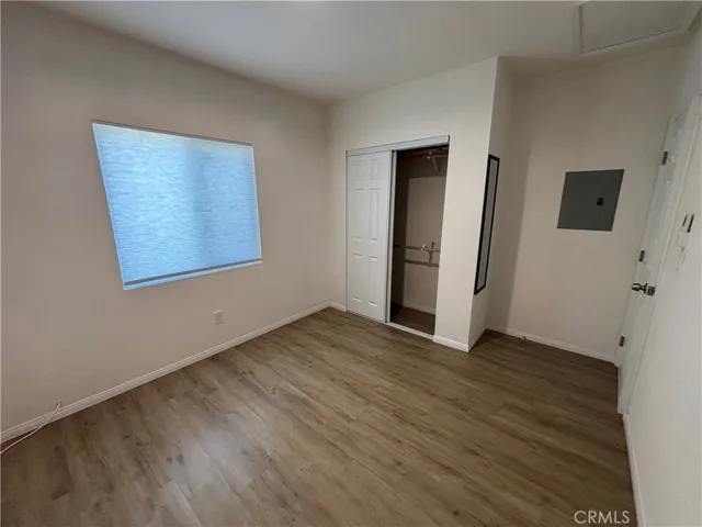 Unit #3 - 1 bed/1 bath
