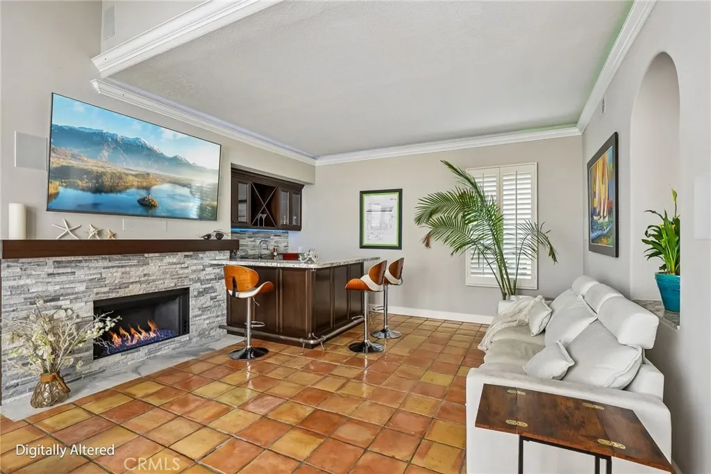 This Entertainment room also features an 80 inch TV, 5.1 Surround Sound and Sonos Music.
Enhanced