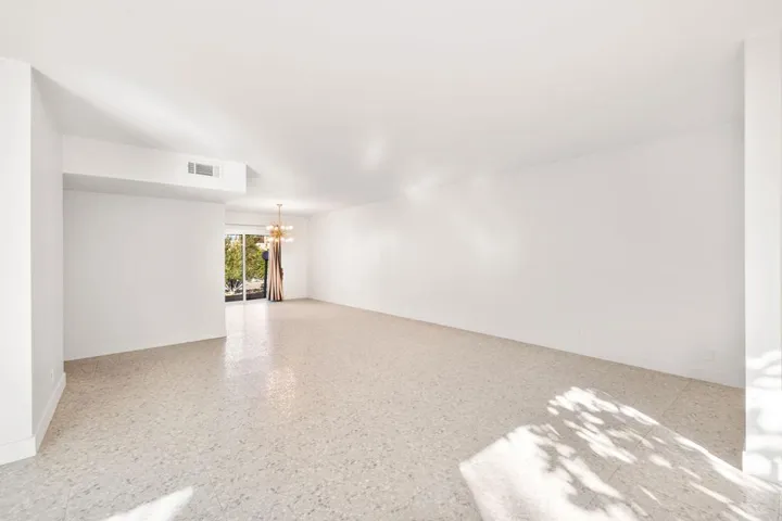 40-web-or-mls-8M4A9031