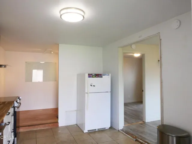 Back House Kitchen and Dining Room