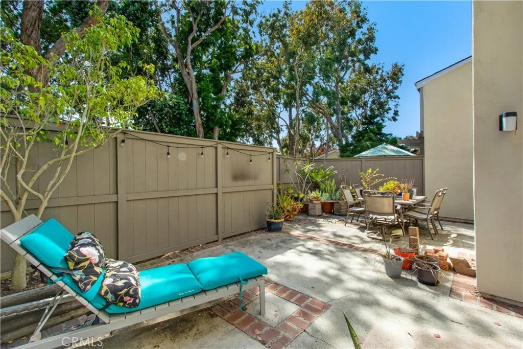 Another view of back patio.
