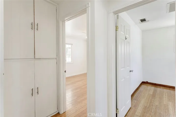 8022 Longridge Avenue, North Hollywood, California 91605