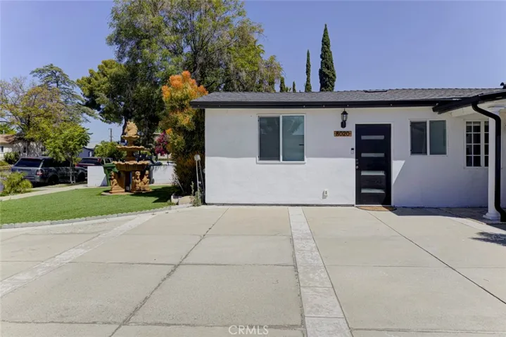 8022 Longridge Avenue, North Hollywood, California 91605
