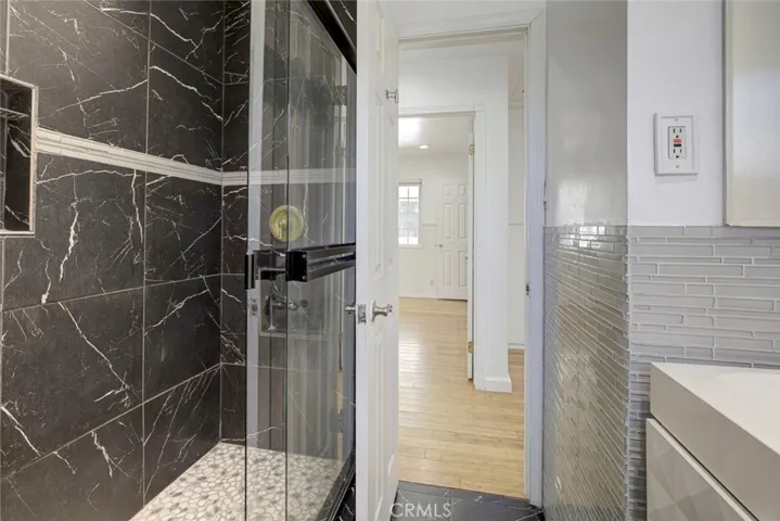 8022 Longridge Avenue, North Hollywood, California 91605