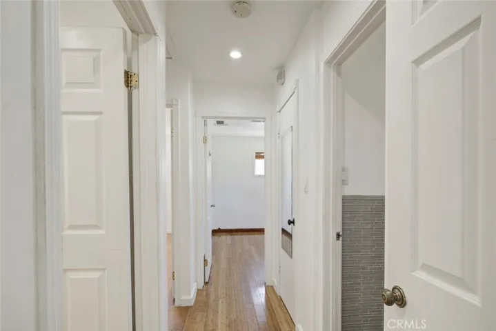 8022 Longridge Avenue, North Hollywood, California 91605