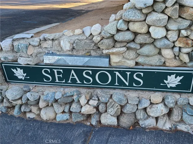 Seasons Park Entrance