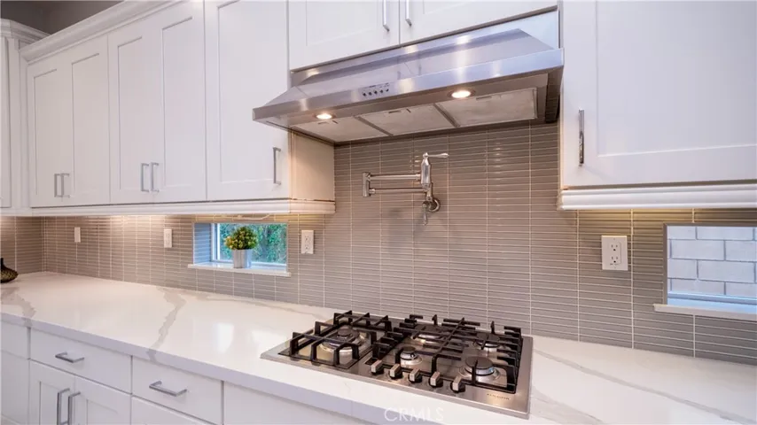 5-Burner Cooktop