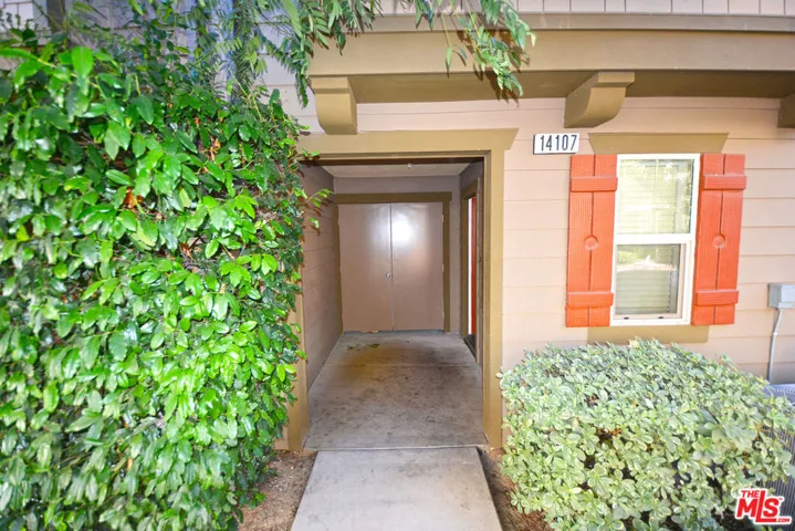14107 W Birch Lane, Van Nuys, California 91405